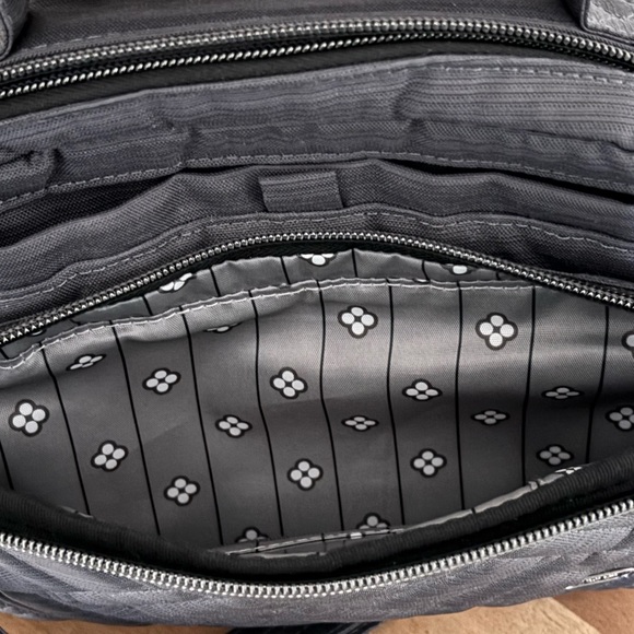 LUG Mini Ranger Crossbody Bag - Picture 5 of 7